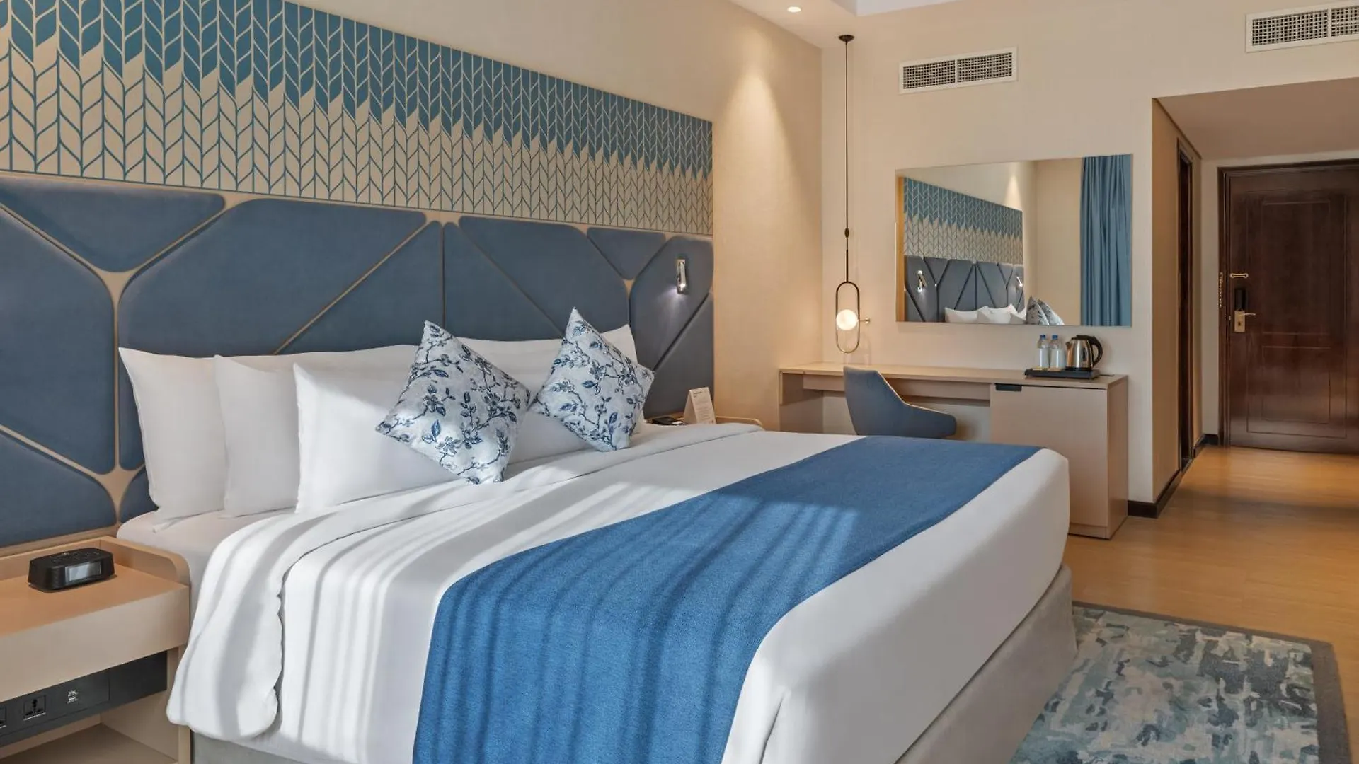 Barcelo Al Jaddaf, Dubai Hotel